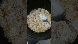 Плов в казане с говядиной, изюмом и барбарисом | Ароматный рис Басмати