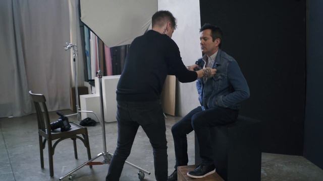 Behind The Scenes w/Sean Hagwell & Thomas Lennon смотреть онлайн