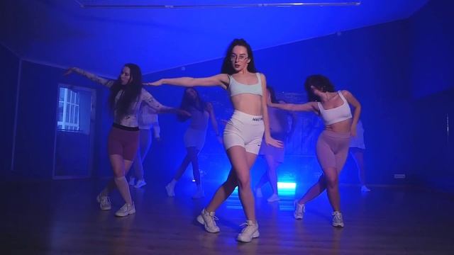 Dancehall в Show Time. Александра Крюкова смотреть онлайн