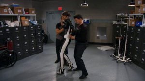 K.C Undercover - Dr. Thomas Chen