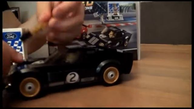 Lego Speed Champions - 2016 Ford GT and 1966 Ford GT40 racecars 75881 смотреть онлайн