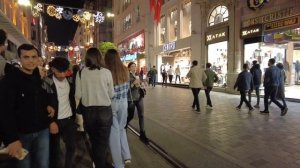 ?? Istiklal Street | Night Walking Tour In The Beating heart Of Istanbul Turkey