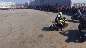 На дрифте в Запорожье выступление мото клуба Единое Мото Запорожье