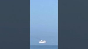 Парящий корабль снова замечен в Черном море?#черноеморе #отдыхначерномморе  #shots