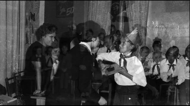 Пионерии 100 лет! смотреть онлайн