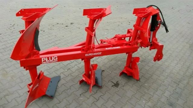 поворотный плуг