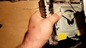 Обозреваем и разбираем автомагнитолу Panasonic