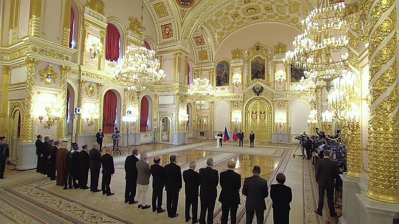 Президент РФ принял верительные грамоты у послов 18 государств