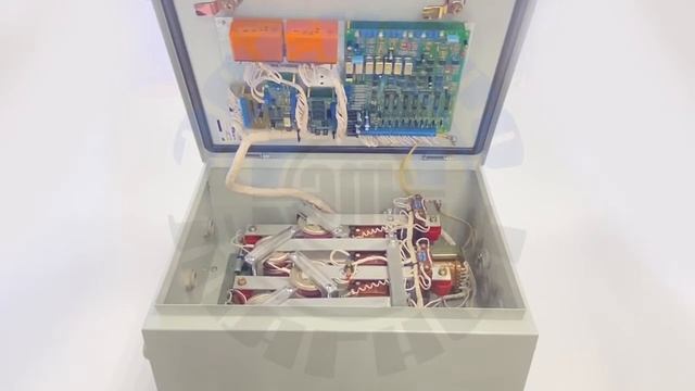 Пускатель бесконтактный реверсивный ПБР250-322-44 смотреть онлайн