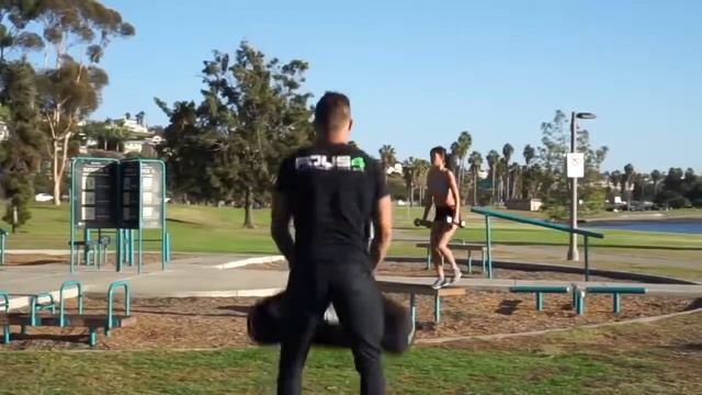 ОДИН ДЕНЬ ИЗ ЖИЗНИ УСПЕШНОГО ТРЕЙДЕРА / КАМЕРОН ФОУС/ смотреть онлайн