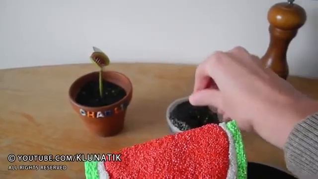 Ем кинетический песок тест на психику челендж №2 смотреть онлайн