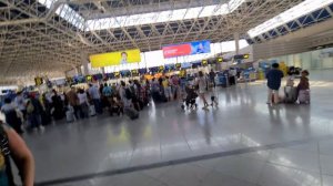 Прилетели в Сочи с последующим выходом в терминал Аэропорта.