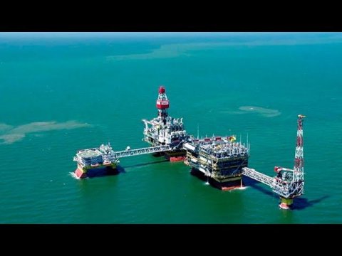 В Каспийском море начался новый этап бурения нефтяного месторождения им. Филановского