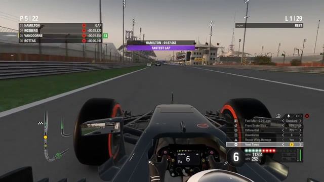 F1 2016 Bahrain --AMD R9 270x, AMD fx 6100 3.3 ghz 8gb ram смотреть онлайн