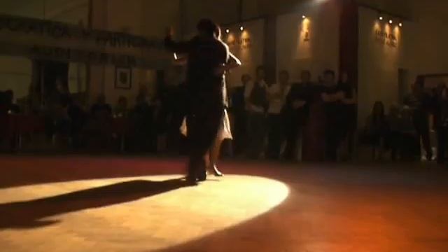 Lucho & Nazarena, milonga del Auditorium смотреть онлайн