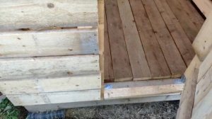 Простая деревянная дверь из досок своими руками