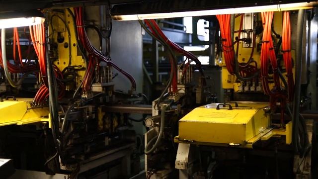 Кузнечный завод. Перфорация лонжеронов смотреть онлайн