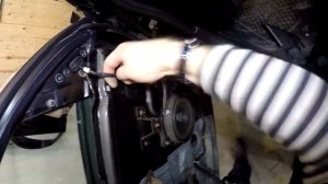 Как снять/заменить зеркало заднего вида Nissan Primera 2001-2008год