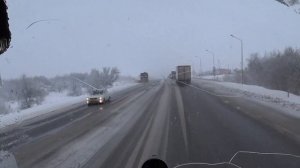 Закрыли трассу М4/попал в снежный плен/ад дальнобоя/разговоры в рации/аномалия Ростовской области