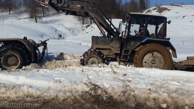 Чувак застрял в грязи часть 1(720P_HD).mp4 смотреть онлайн