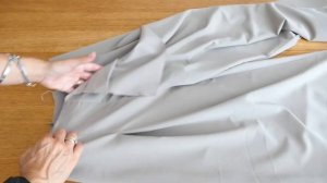 Cucire un pantalone palazzo con fondo piega