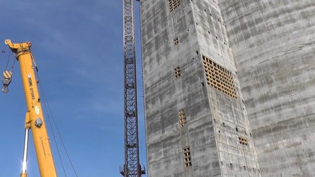 Обалдеть! Скользящая опалубка! Быстровозводимые сооружения (Старый Оскол, сентябрь 2018)! смотреть онлайн