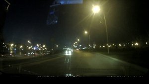 В машину крутой музон