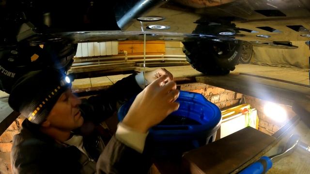 ЗАМЕНА МАСЛА В КВАДРОЦИКЛЕ / CFMOTO CFORCE 1000 EPS / CFMOTOX10 смотреть онлайн