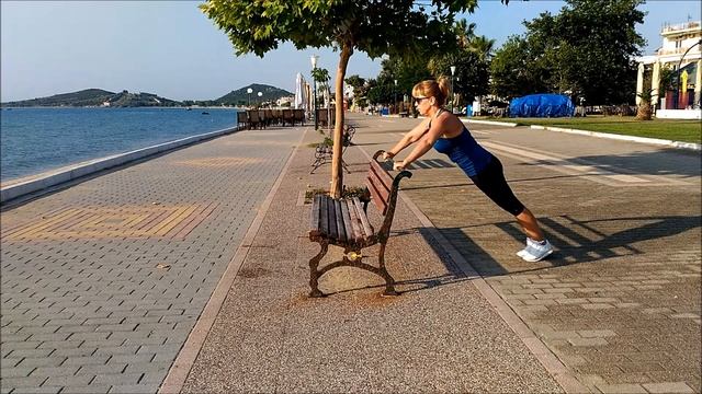 Инструкция! Как сохранить спортивную форму во время отпуска / Для женщин 45+ смотреть онлайн