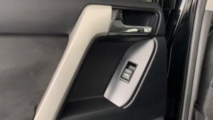 В продаже! Тойота Ленд Крузер Прадо( Toyota Land Cruiser Prado) 3.0 дизель 2012 год выпуска.