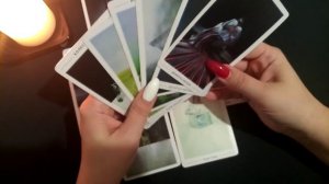 Любовный треугольник ?Что он чувствует ко мне и к сопернице? ??Таро расклад