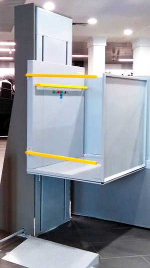 Вертикальная платформа-подъёмник для инвалидов Veara EasyLift НС