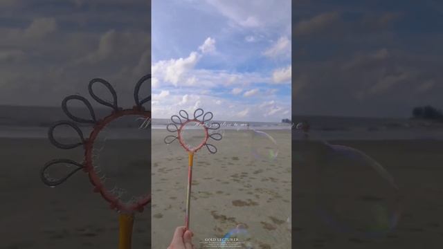 Bubble play @beach  #bubble #beach