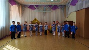 Оркестр русских народных инструментов "Полянка"  - средняя группа