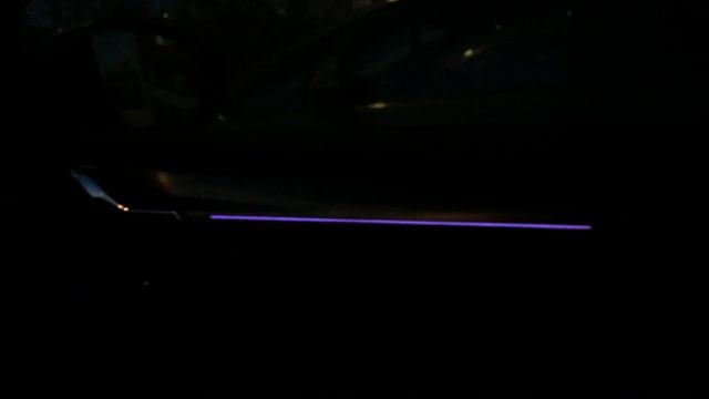 Атмосферной подсветка дверей Skoda Octavia A7. смотреть онлайн