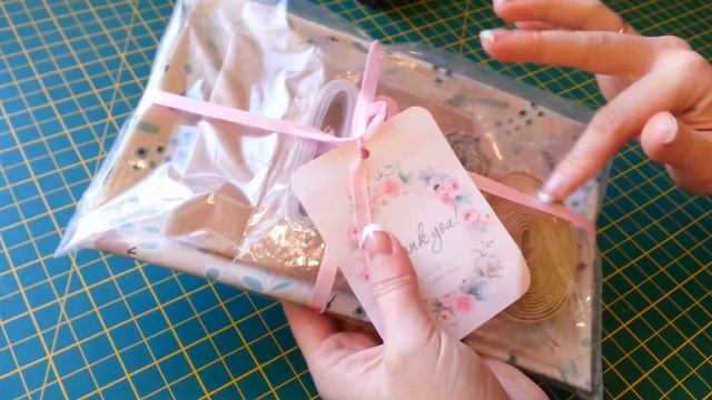 Немного работы, немного покупок) смотреть онлайн