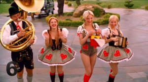 Ангелы Чарли -  10 самых жарких сцен!