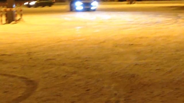 тест драйв киа кворис смотреть онлайн