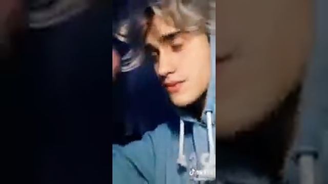 У лукоморья дуб зелёный рэп Версия. смотреть онлайн