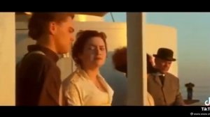 Джек учит Розу плеваться