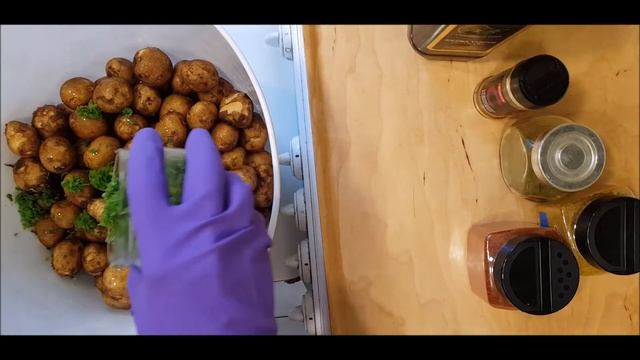 Три пользы и один минус молодого картофеля Мой способ запекания смотреть онлайн