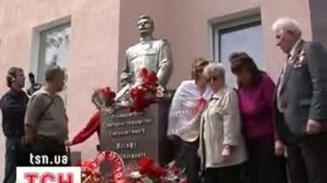 В Запорожье установили памятник Сталину