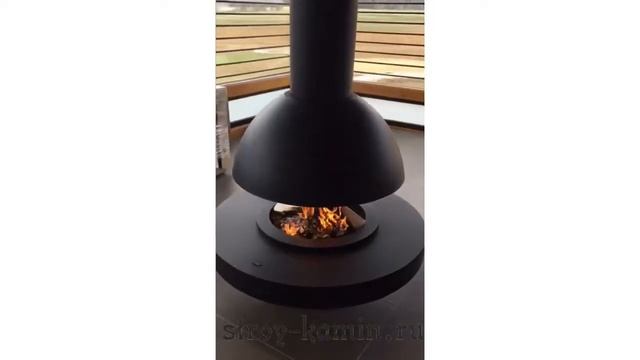 Круглый островной камин в деревянном доме смотреть онлайн