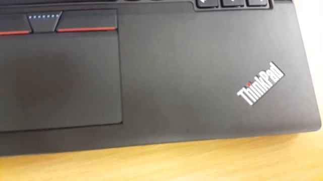 Lenovo ThinkPad X260 Laptop смотреть онлайн