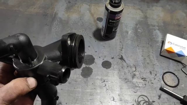 Как менять термостат на VW Polo 2010/1.2 TDI (CFWA) How to change the thermostat смотреть онлайн