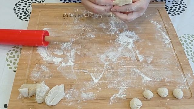 Картошка с мясом в съедобных горшочках!! смотреть онлайн