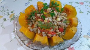 Тыква с мясом в духовке.