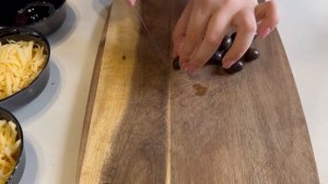 Классическая ПИЦЦА с курицей, оливками и сыром) Приятного аппетита!