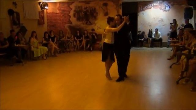 Paola Tacchetti y José Luis Ferraro. Vladivostok, Rusia. смотреть онлайн