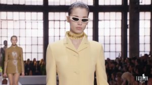 Показ женской моды Gucci осень-зима 2024